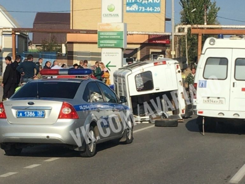 В аварии в Трусовском районе Астрахани пострадало 11 человек