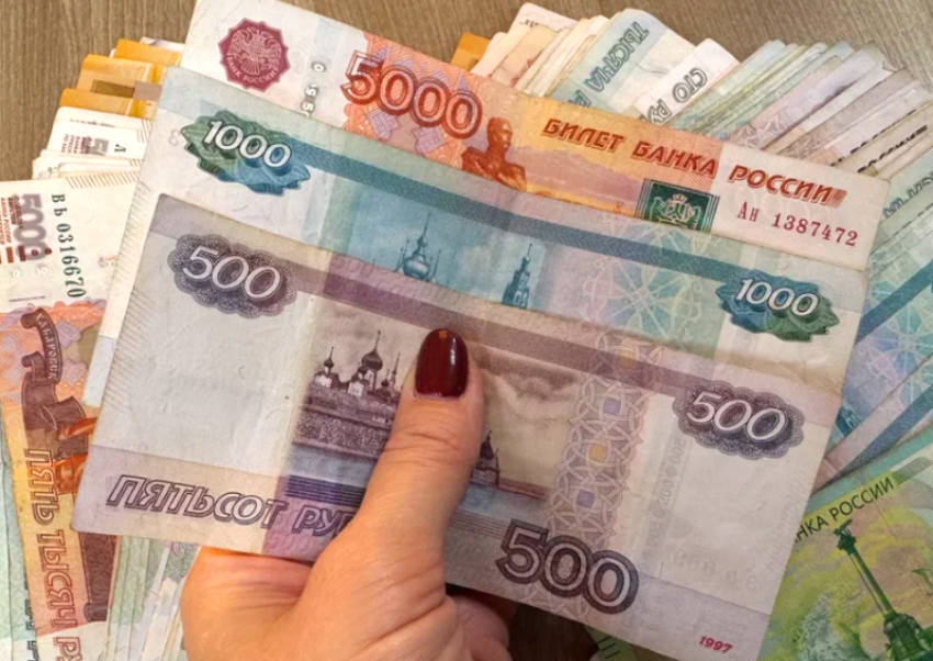 В 2026 году МРОТ астраханцев увеличится почти на 21%