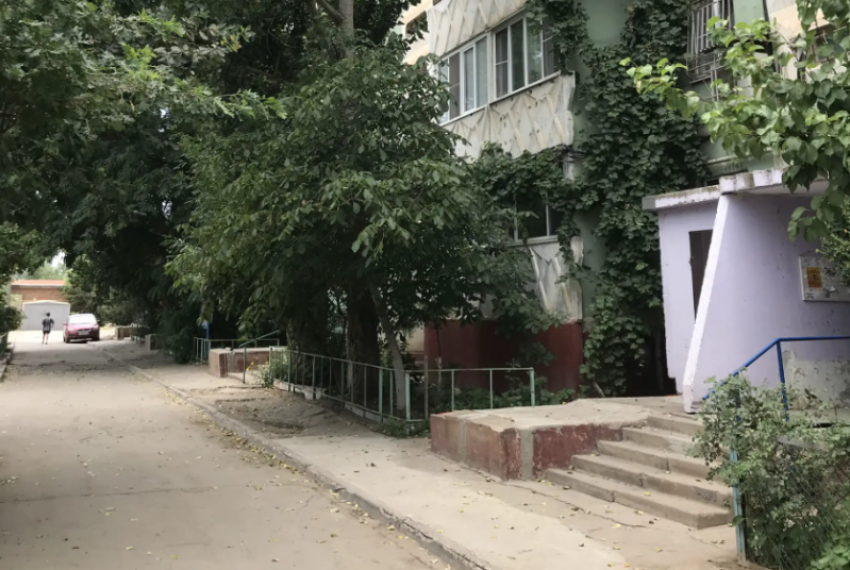 В Астрахани подрядчик украл деньги на благоустройство территории