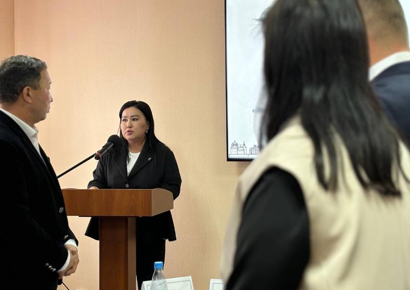 Үлкен кеудесі бар қыздар порно видео Ұқыпты кесілген кискалардың фотосуреттері