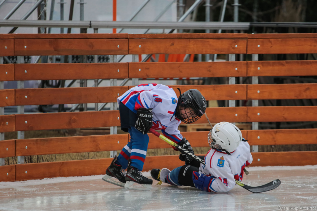 хоккей в Астрахани
