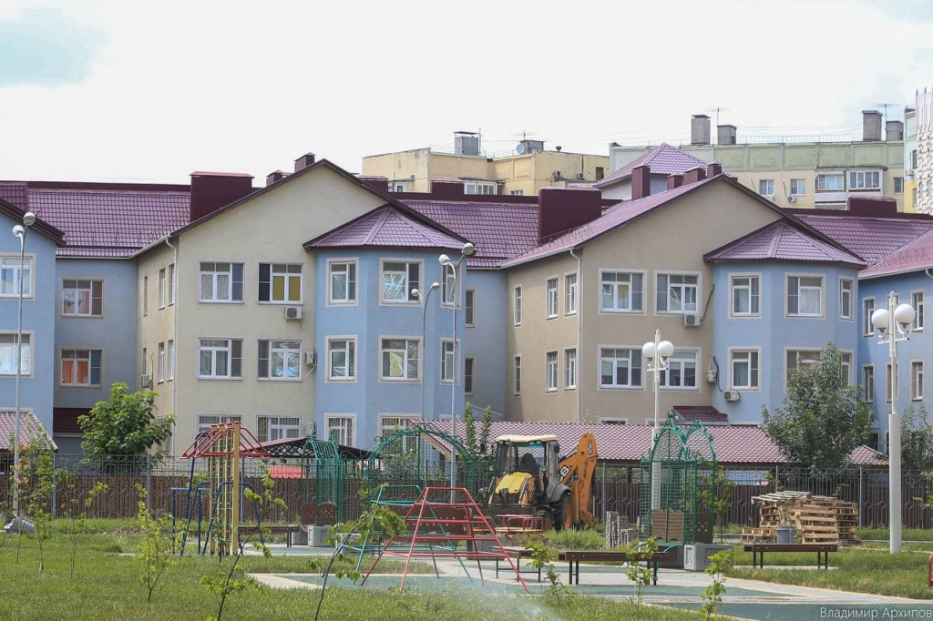 Новая школа на Зеленгинской, новая астраханская школа, строится новая школа в Астрахани, школы Астрахани, астраханские школы